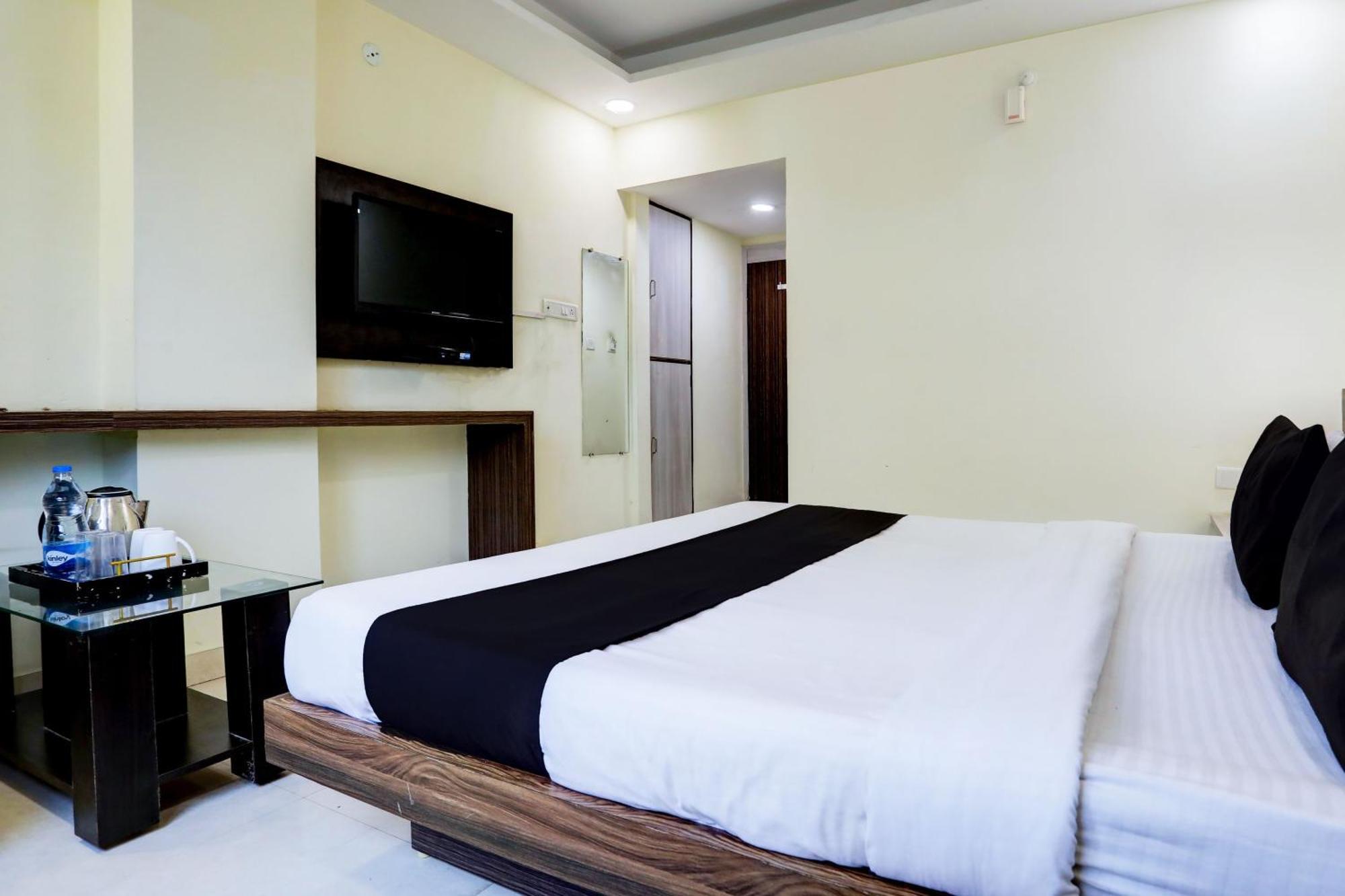 Super Townhouse Hoshangabad Road Near Aashima Mall Samarda Kaliāsot Екстериор снимка