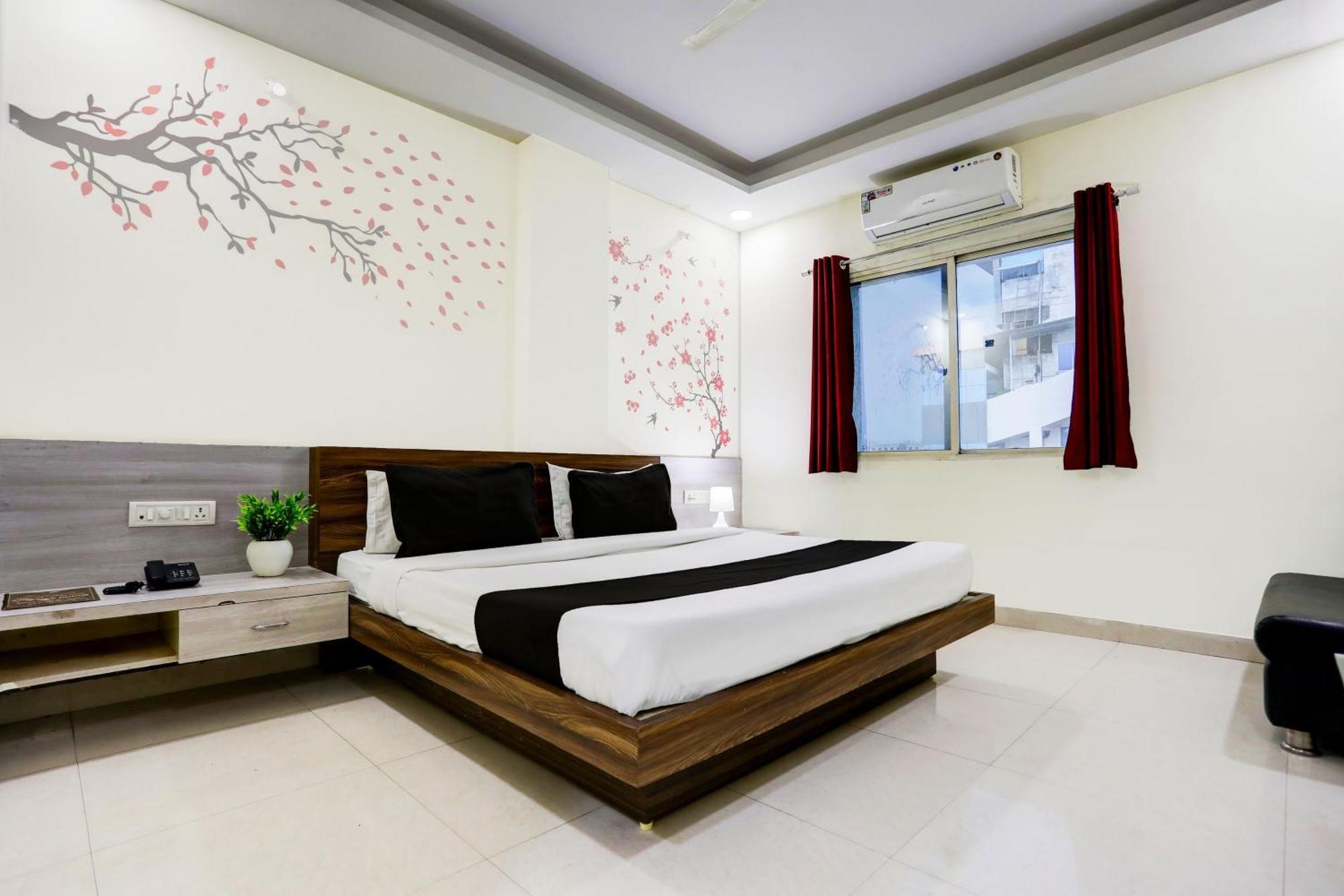 Super Townhouse Hoshangabad Road Near Aashima Mall Samarda Kaliāsot Екстериор снимка