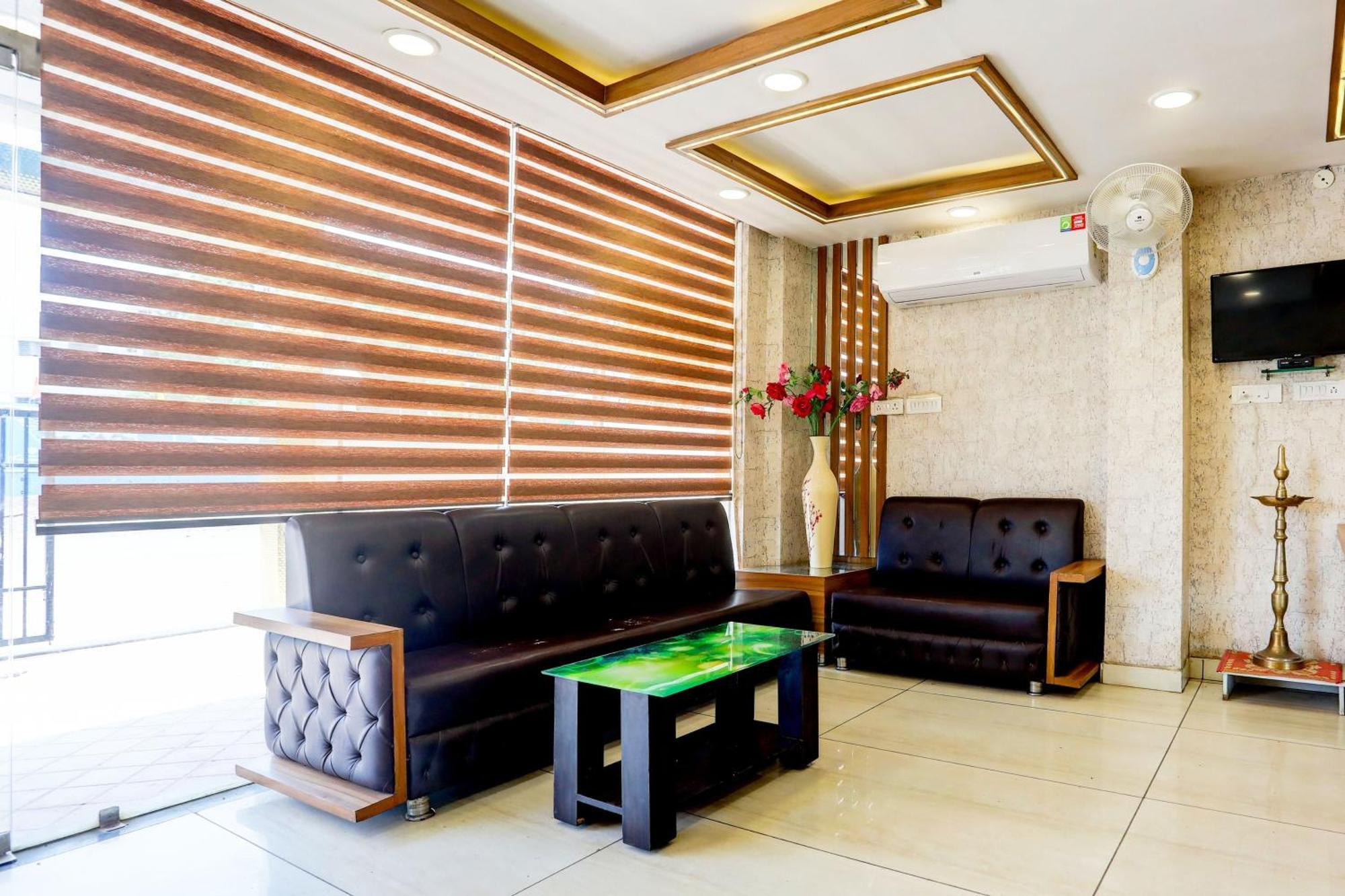 Super Townhouse Hoshangabad Road Near Aashima Mall Samarda Kaliāsot Екстериор снимка